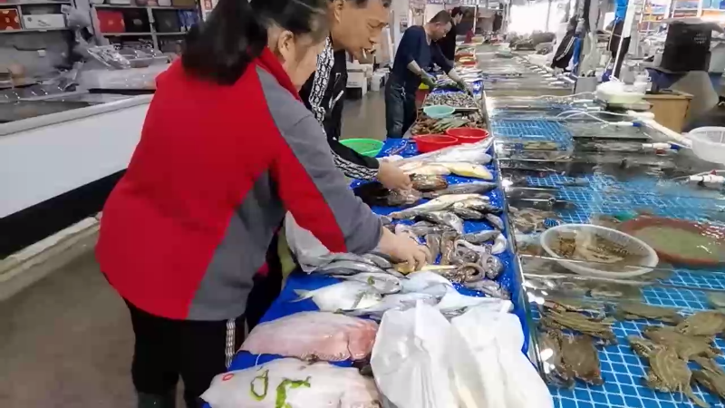 休渔期不慌！烟台海鲜市场依然可以吃到这些美味